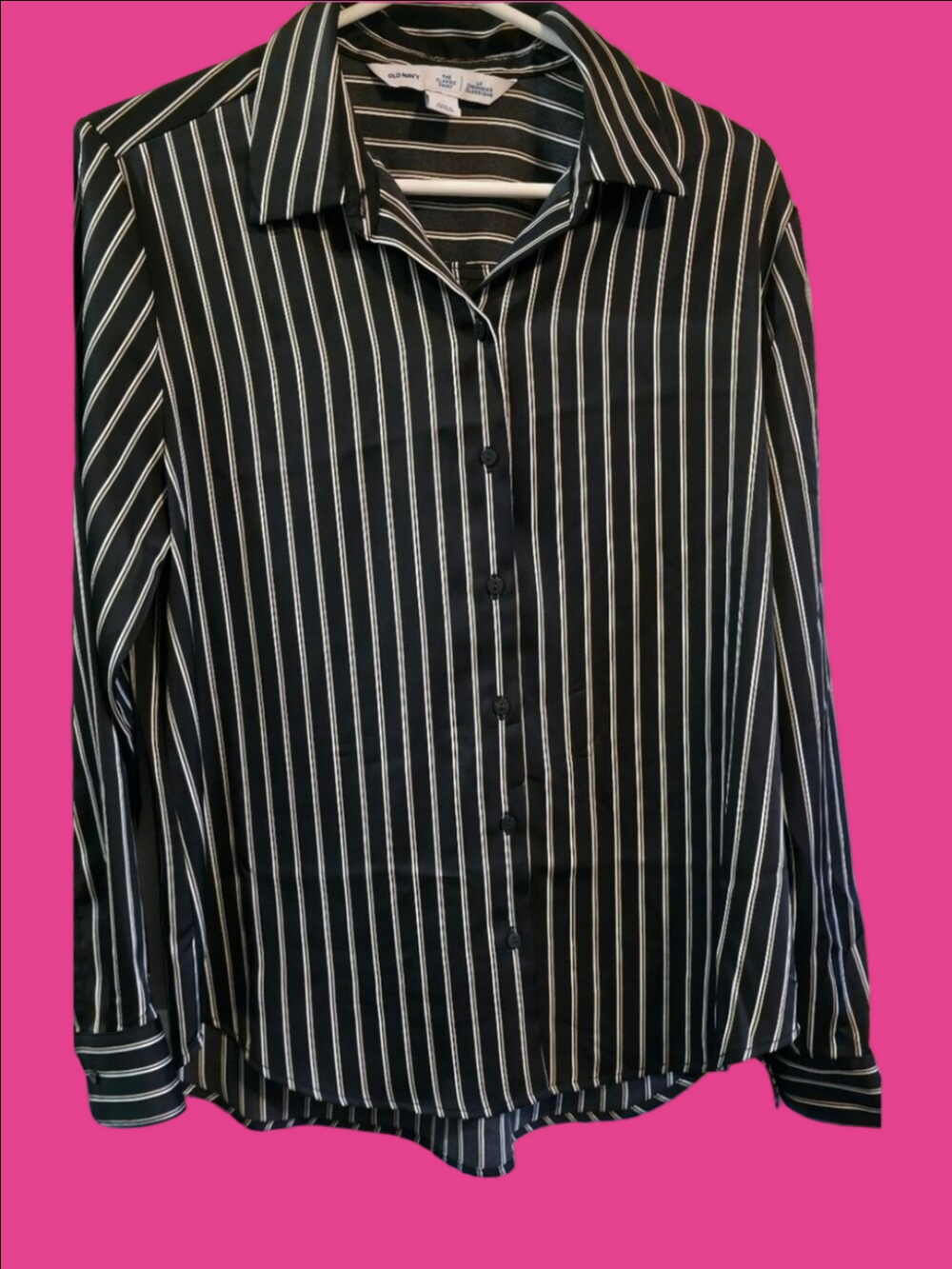 4/$67 Deal! NWT Old Navy Dressy Top with White Pinstripes